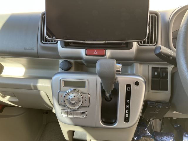 SUZUKI EVERY WAGON 2018 Image 31