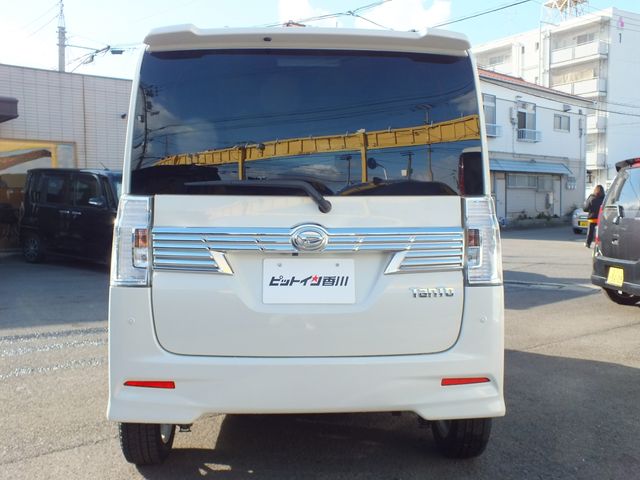 DAIHATSU TANTO CUSTOM 2017 Image 31