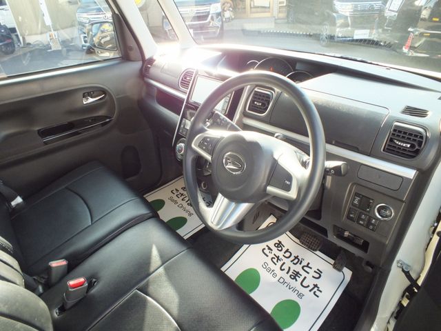 DAIHATSU TANTO CUSTOM 2017 Image 31