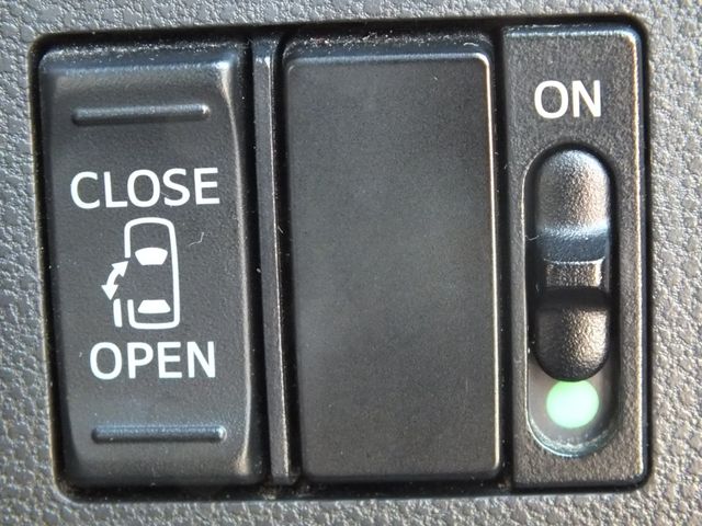 DAIHATSU TANTO CUSTOM 2017 Image 31