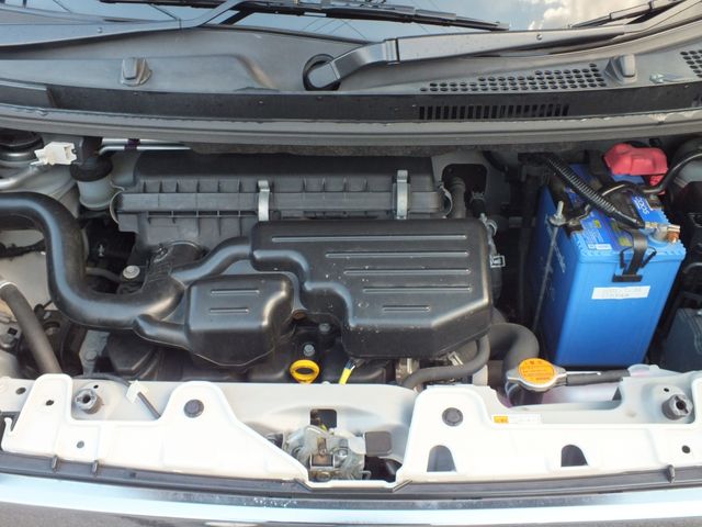 DAIHATSU TANTO CUSTOM 2017 Image 31