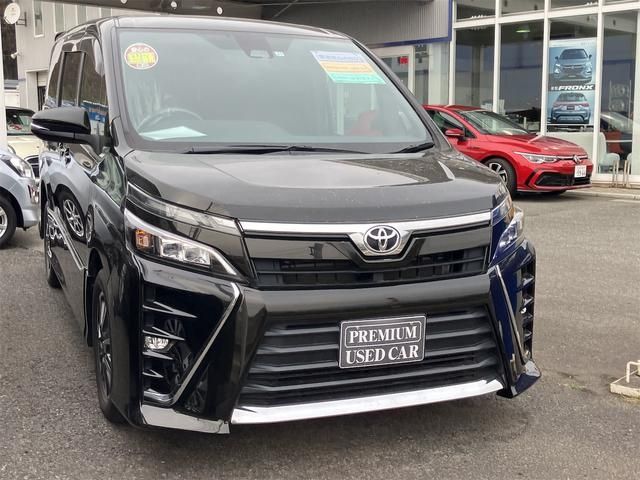 TOYOTA VOXY 4WD 2018 Image 31