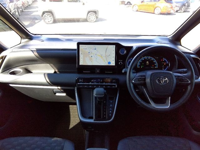 TOYOTA VOXY HYBRID 4WD 2022 Image 31