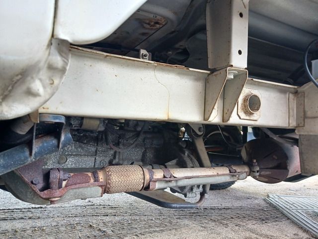 MITSUBISHI MINICAB TRUCK 4WD 1990 Image 31