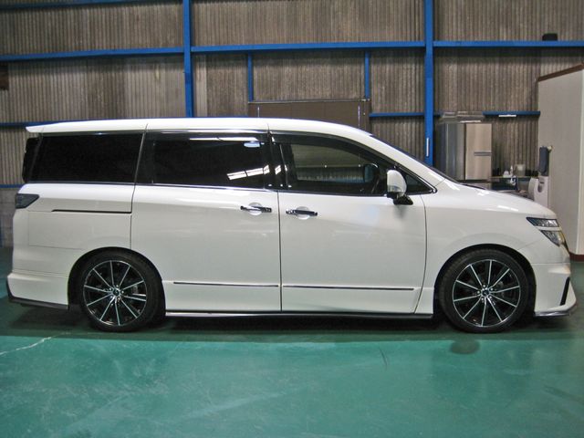 NISSAN ELGRAND  4WD 2015 Image 31