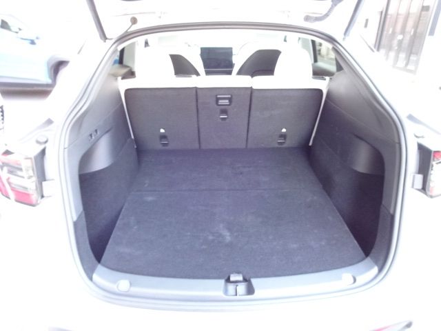 TESLA MODEL Y 2024 Image 31