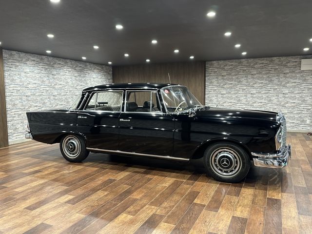 MERCEDES BENZ S CLAS 1964 Image 31