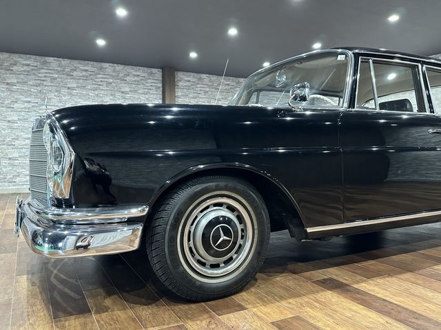 MERCEDES BENZ S CLAS 1964 Image 31