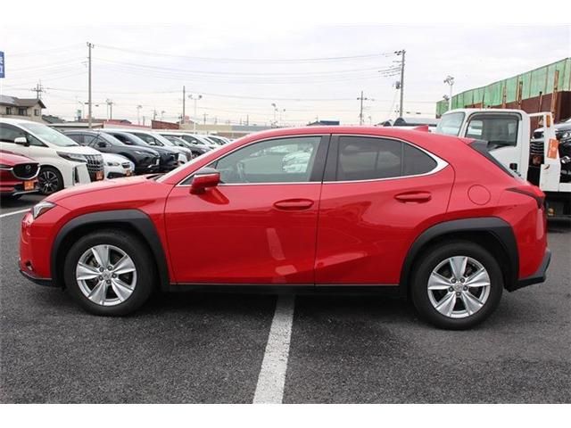 TOYOTA LEXUS UX200 2018 Image 31