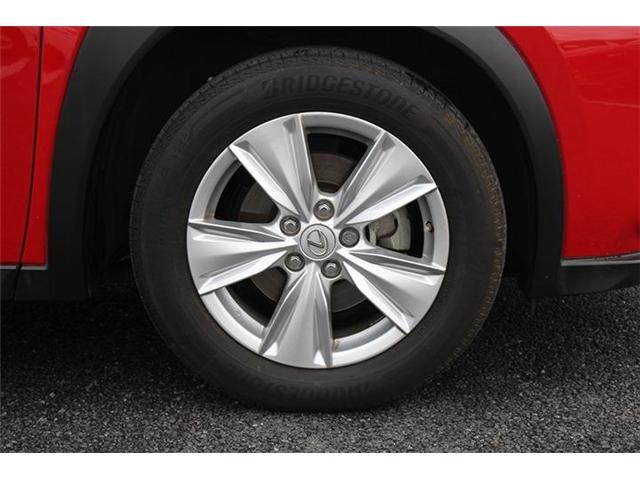 TOYOTA LEXUS UX200 2018 Image 31