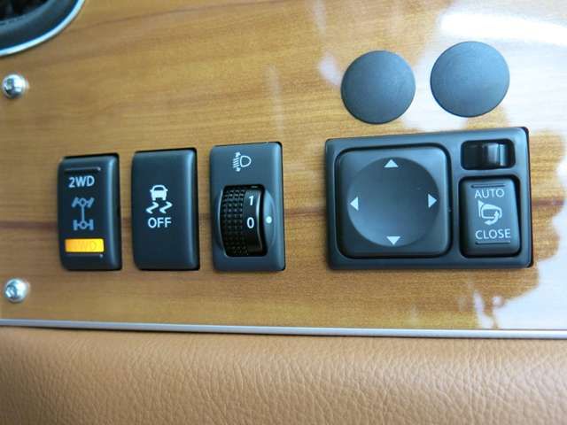 MITSUOKA VIEWT HATCHBACK 2020 Image 31