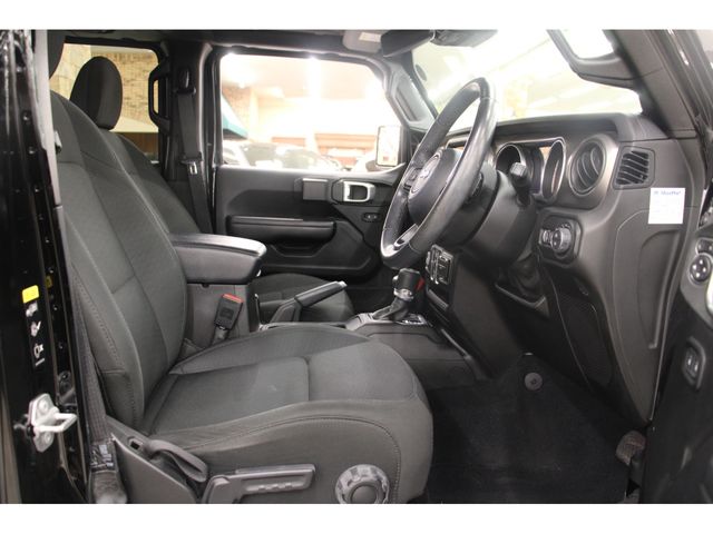 JEEP WRANGLER UNLIMI 2020 Image 31