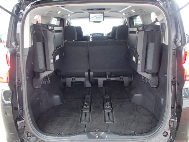 TOYOTA ALPHARD 2017 Image 31