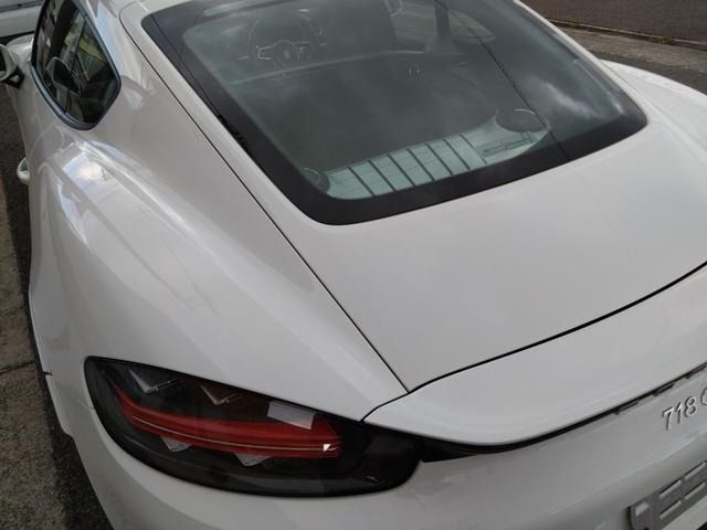 PORSCHE 718CAYMAN 2017 Image 31