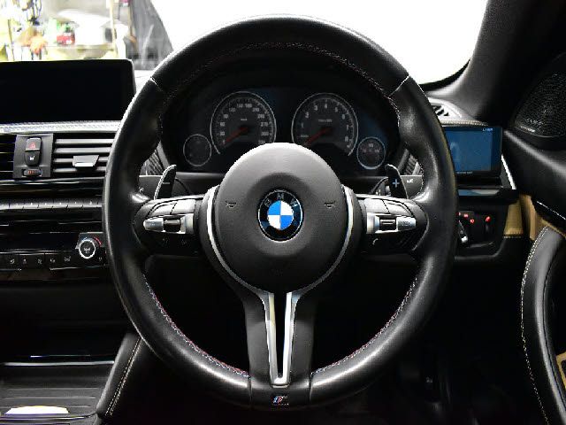 BMW M4 OPEN 2018 Image 31