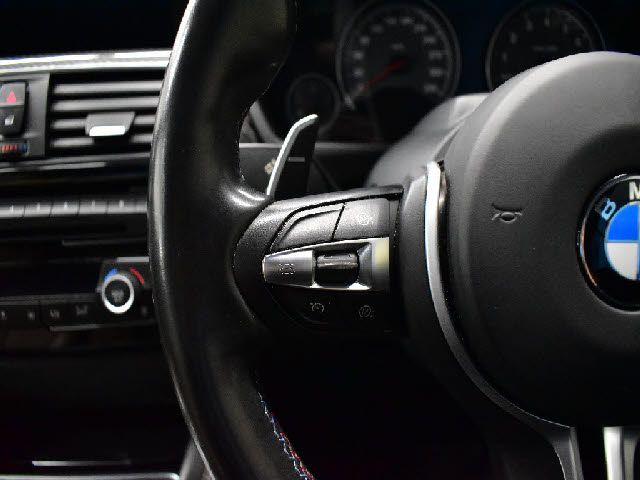 BMW M4 OPEN 2018 Image 31