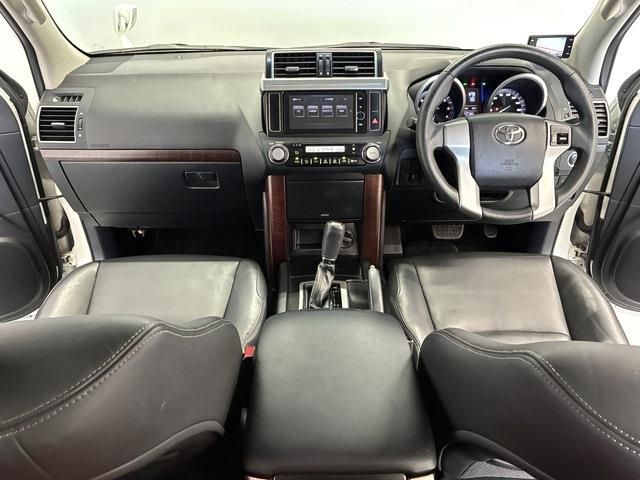 TOYOTA LANDCRUISER PRADO 2014 Image 31