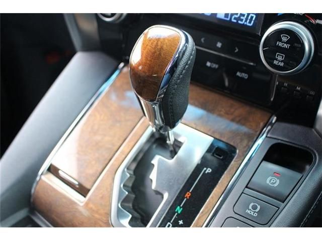 TOYOTA ALPHARD HYBRID 4WD 2016 Image 31