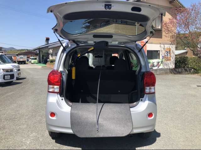 TOYOTA PORTE 2013 Image 31