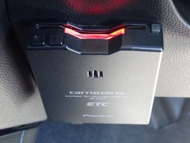 SUZUKI SWIFT 2018 Image 31