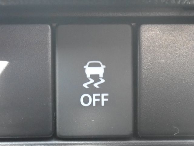 SUZUKI SWIFT 2018 Image 31