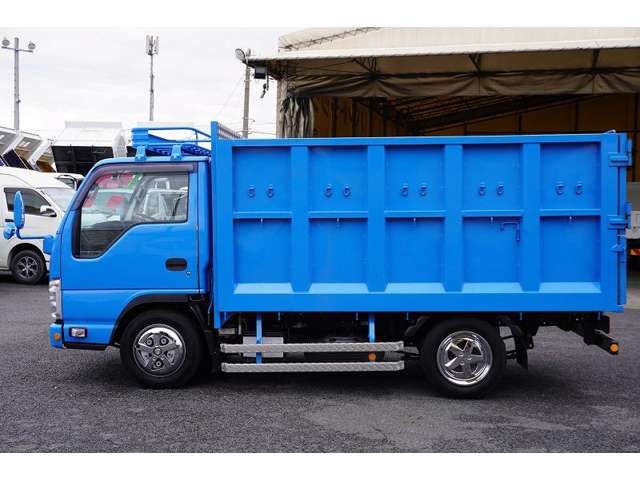 ISUZU ELF 2016 Image 31