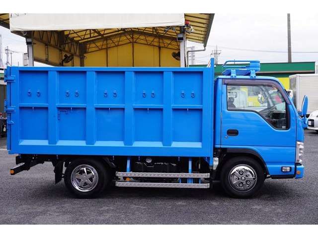 ISUZU ELF 2016 Image 31