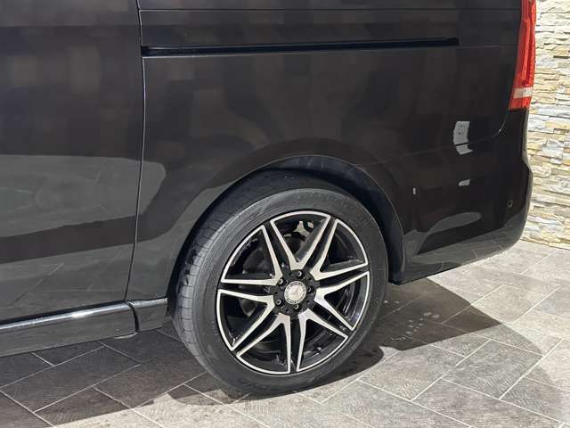 MERCEDES BENZ V CLAS 2017 Image 31