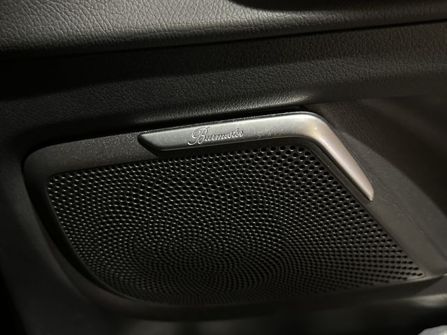 MERCEDES BENZ V CLAS 2017 Image 31