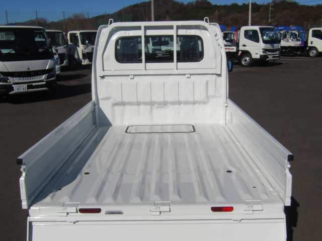 MITSUBISHI MINICAB TRUCK 2024 Image 31