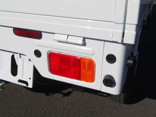 MITSUBISHI MINICAB TRUCK 2024 Image 31