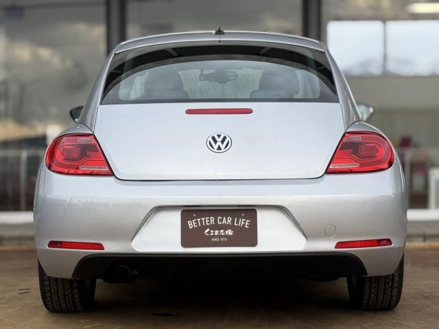 VOLKSWAGEN THE BEETL 2012 Image 31