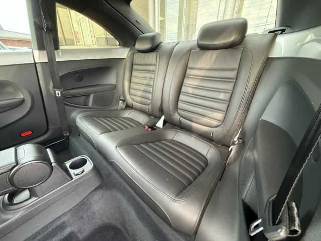 VOLKSWAGEN THE BEETL 2012 Image 31