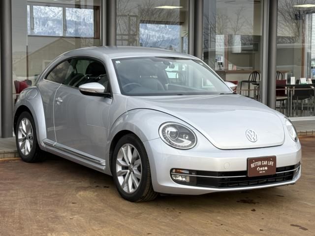 VOLKSWAGEN THE BEETL 2012 Image 31