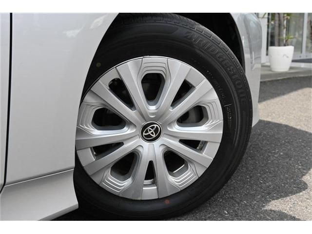 TOYOTA PRIUS 4WD 2022 Image 31