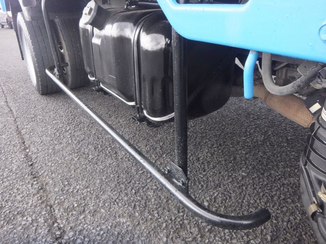 ISUZU ELF 2013 Image 31