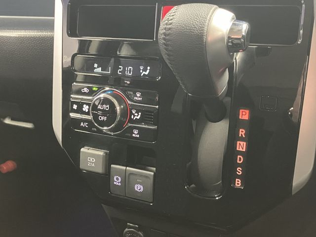 TOYOTA ROOMY 4WD 2021 Image 31