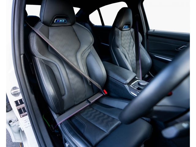 BMW M3 SEDAN 2022 Image 31