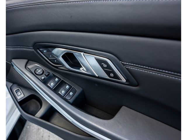 BMW M3 SEDAN 2022 Image 31