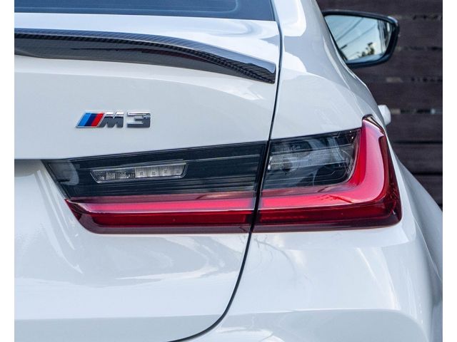 BMW M3 SEDAN 2022 Image 31