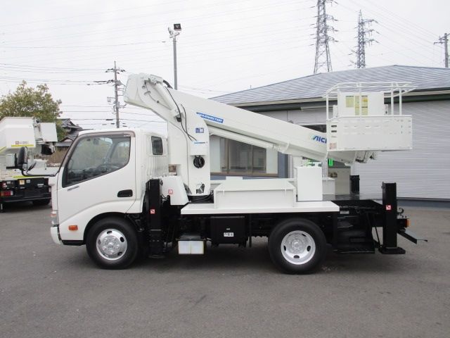 HINO DUTRO 2016 Image 31