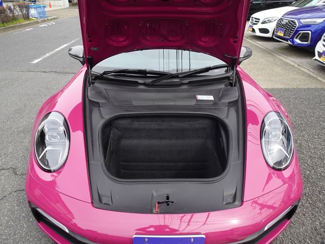 PORSCHE 911 2023 Image 31