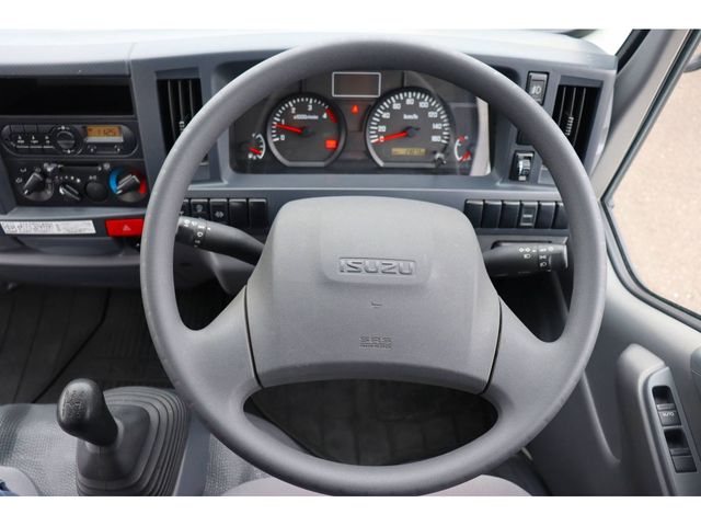 ISUZU ELF 2015 Image 31