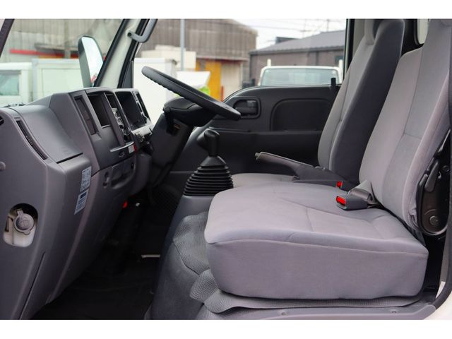 ISUZU ELF 2015 Image 31