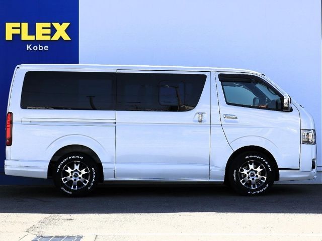 TOYOTA HIACE VAN 2WD 2021 Image 31