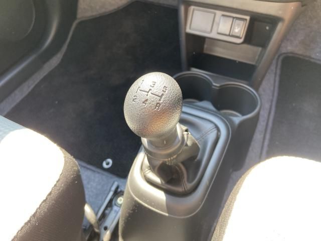 SUZUKI ALTO  4WD 2018 Image 31