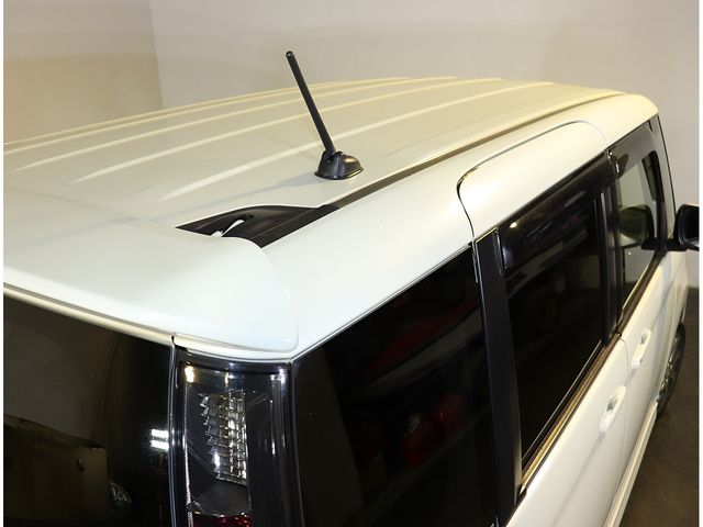 SUZUKI PALETTE SW 2009 Image 31