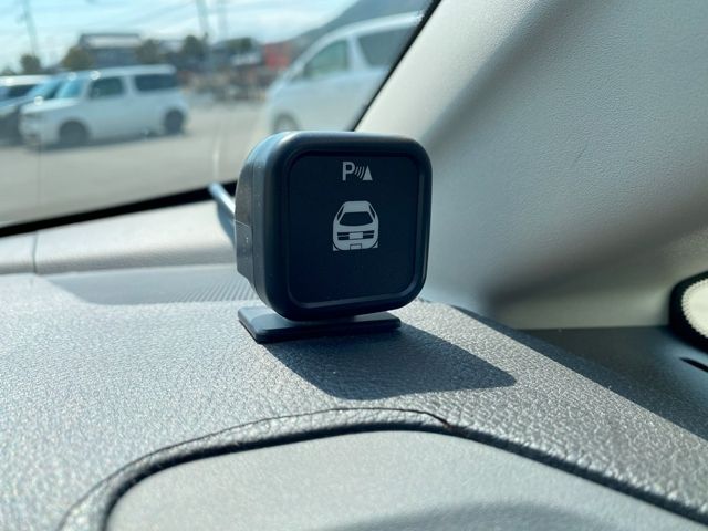 NISSAN ELGRAND 2010 Image 31