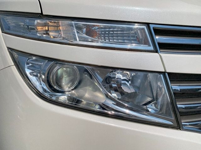 NISSAN ELGRAND 2010 Image 31