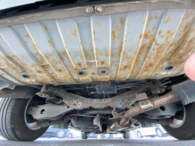 NISSAN ELGRAND 2010 Image 31